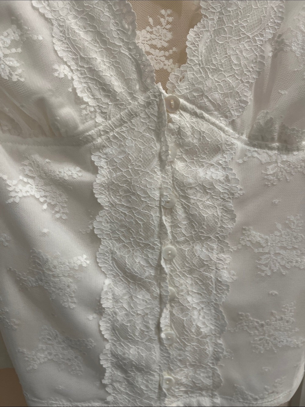 New blouse - Picture 3 of 4
